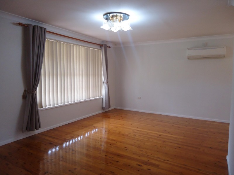 207 Toongabbie Road, Toongabbie NSW 2146