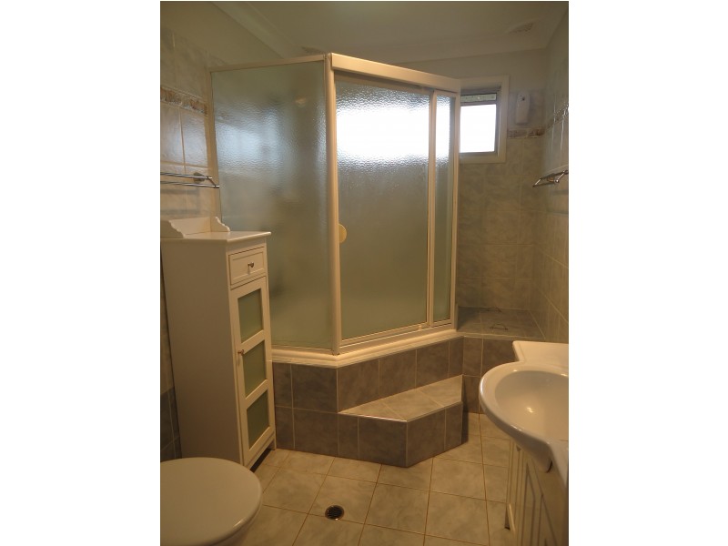 207 Toongabbie Road, Toongabbie NSW 2146