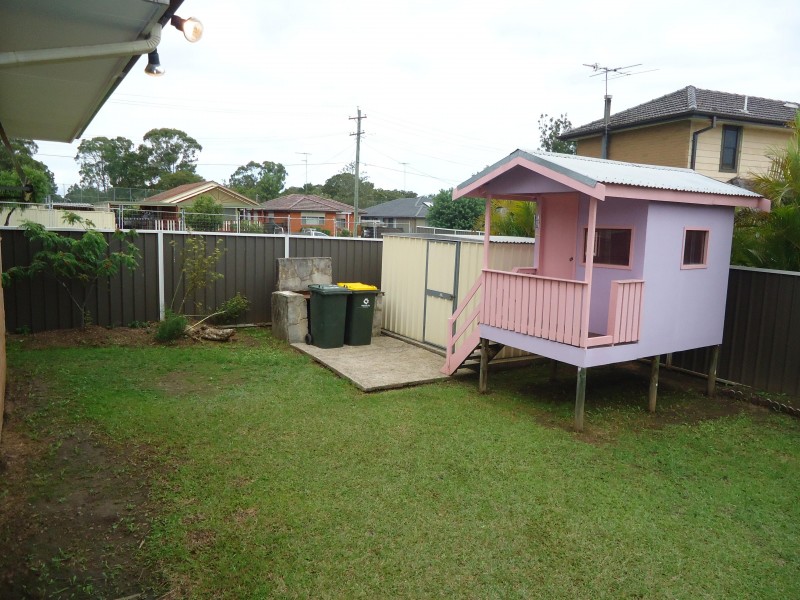 207 Toongabbie Road, Toongabbie NSW 2146