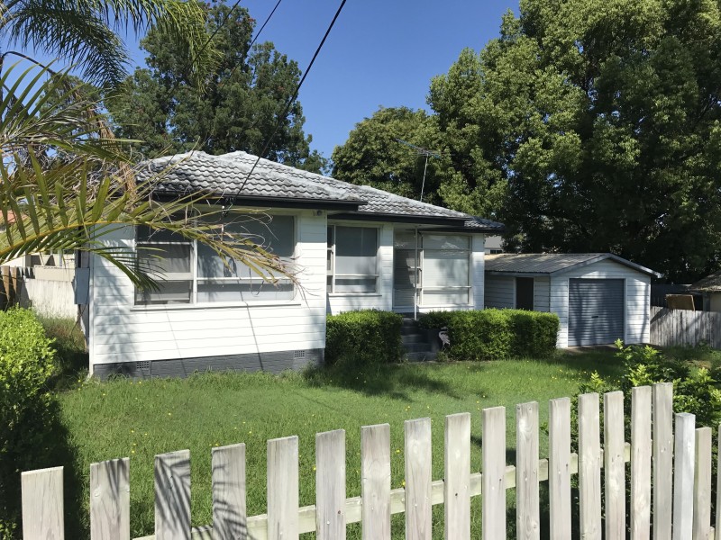 2 Brett Avenue, Constitution Hill NSW 2145