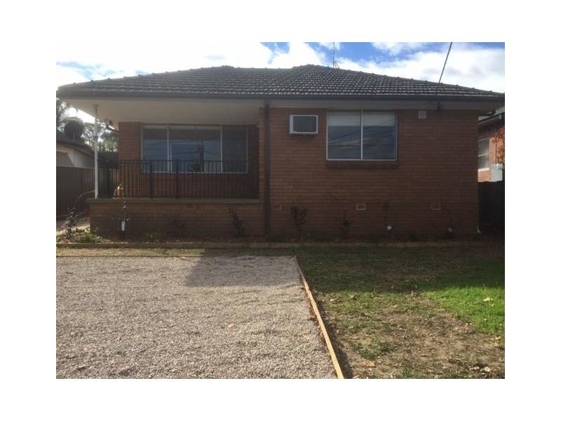 29 Quakers Road, Marayong NSW 2148