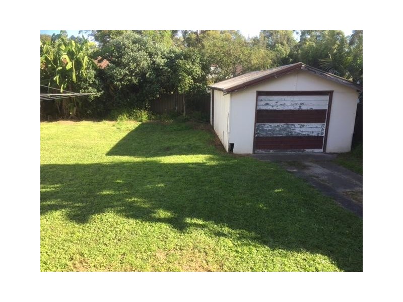 5 Harris Road, Constitution Hill NSW 2145
