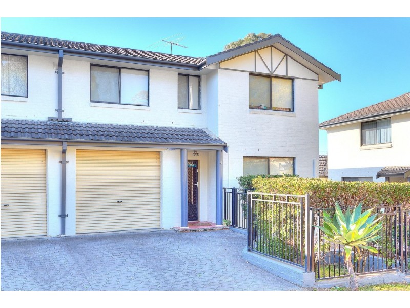 2/43-45 Stapleton Street, Wentworthville NSW 2145