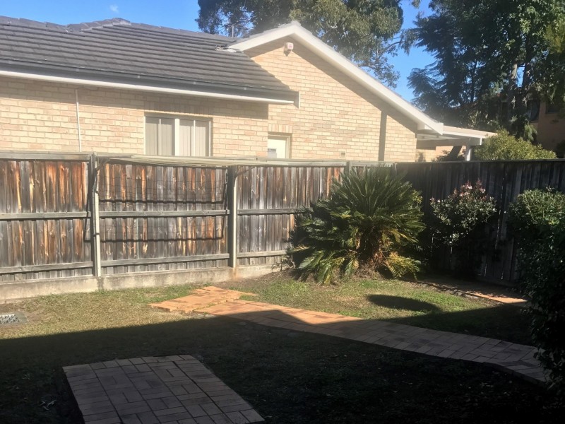 2/17 Currong Street, South Wentworthville NSW 2145