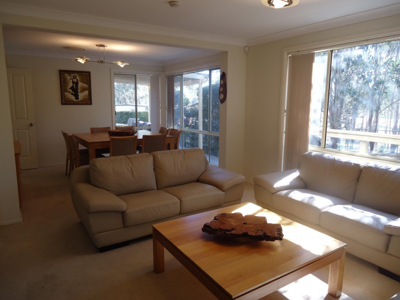 62 Millcroft Way, Beaumont Hills NSW 2155