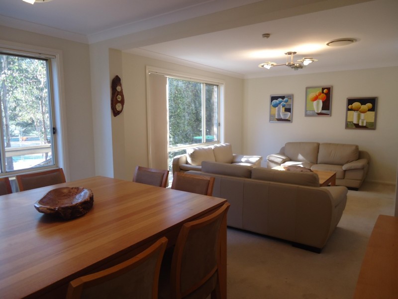 62 Millcroft Way, Beaumont Hills NSW 2155