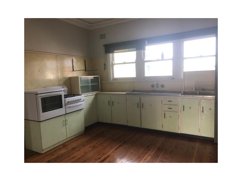 9 Patricia Street, Westmead NSW 2145