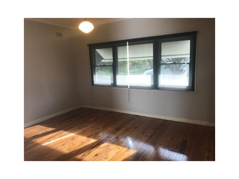 9 Patricia Street, Westmead NSW 2145