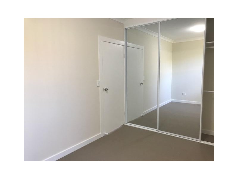 5a Graham Avenue, Wentworthville NSW 2145