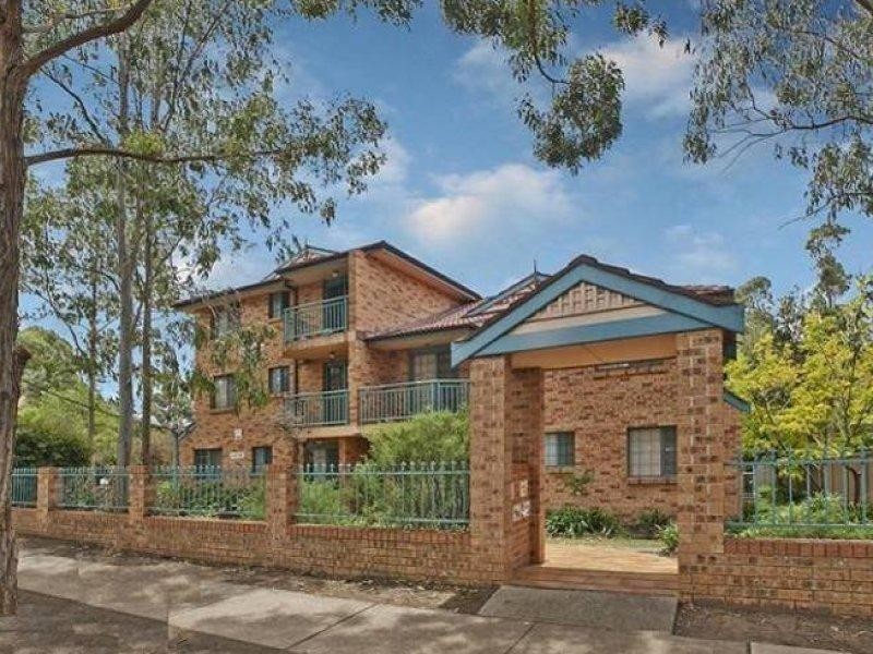 9/249-251 Dunmore Street, Wentworthville NSW 2145