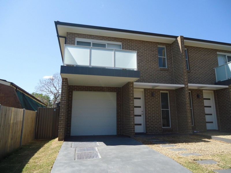 7a Ballandella Road, Toongabbie NSW 2146