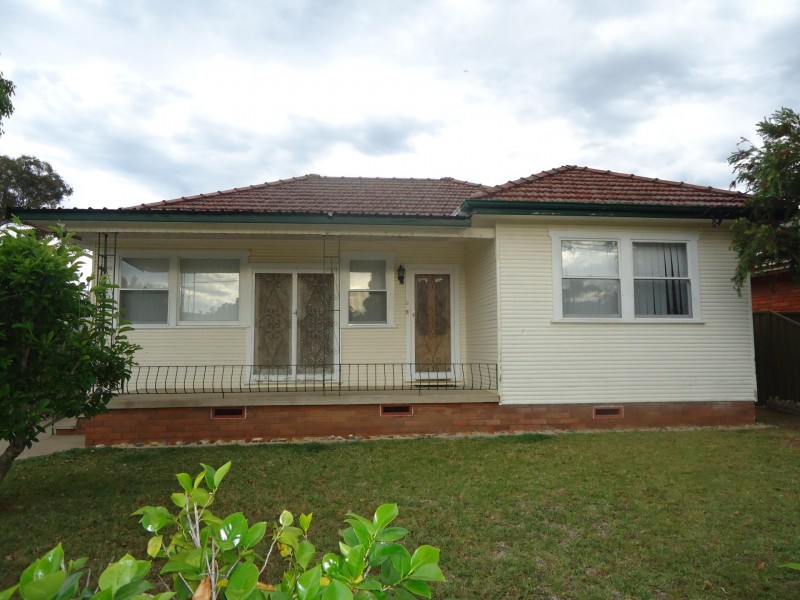 36 Ancona Avenue, Toongabbie NSW 2146