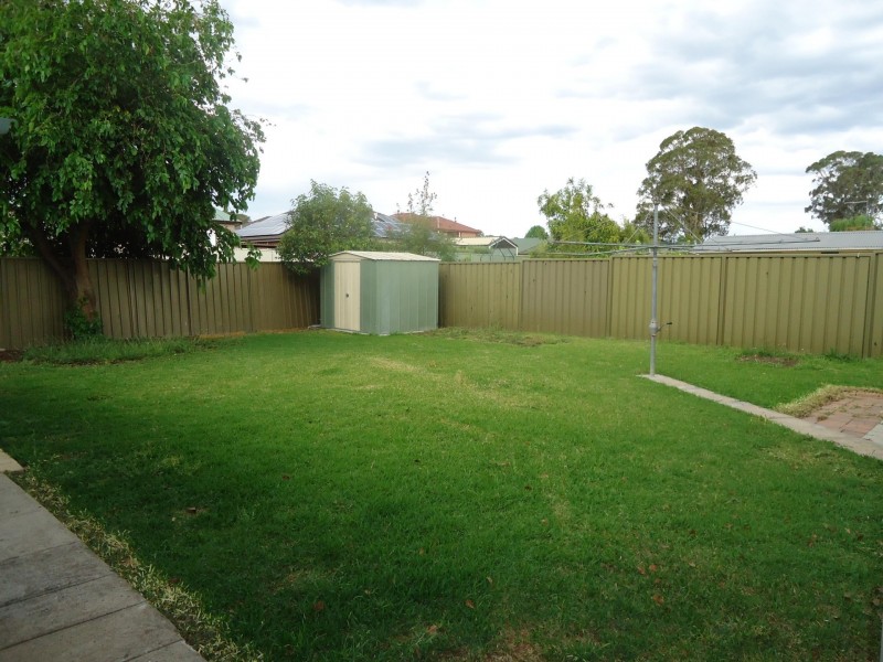 36 Ancona Avenue, Toongabbie NSW 2146