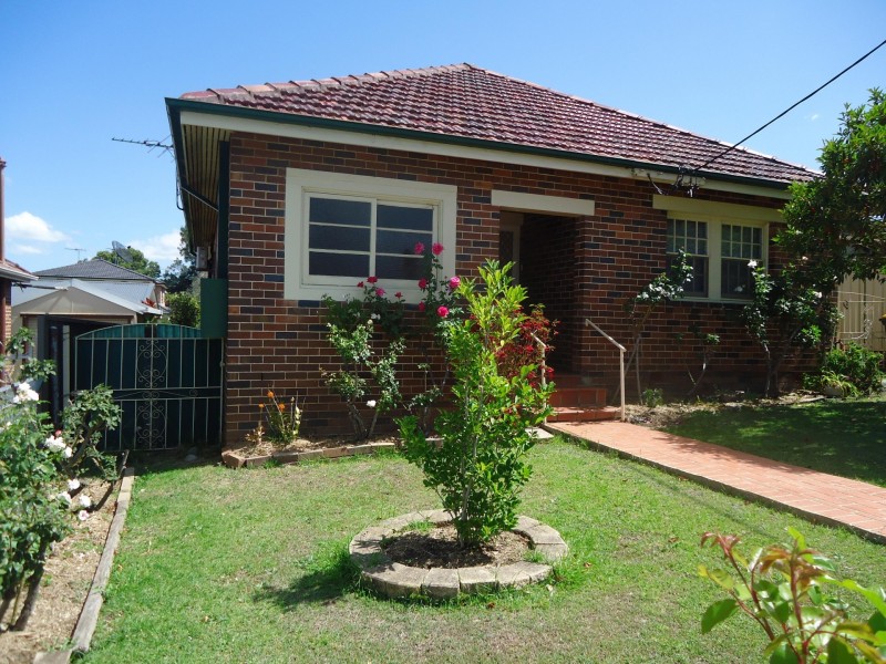 6 Smith Street, Wentworthville NSW 2145
