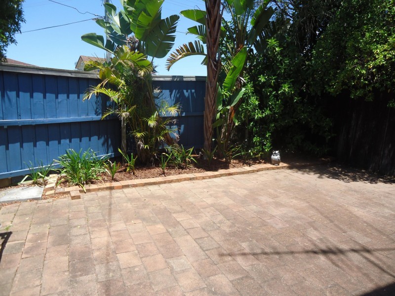 1/22-24 Caloola Road, Constitution Hill NSW 2145