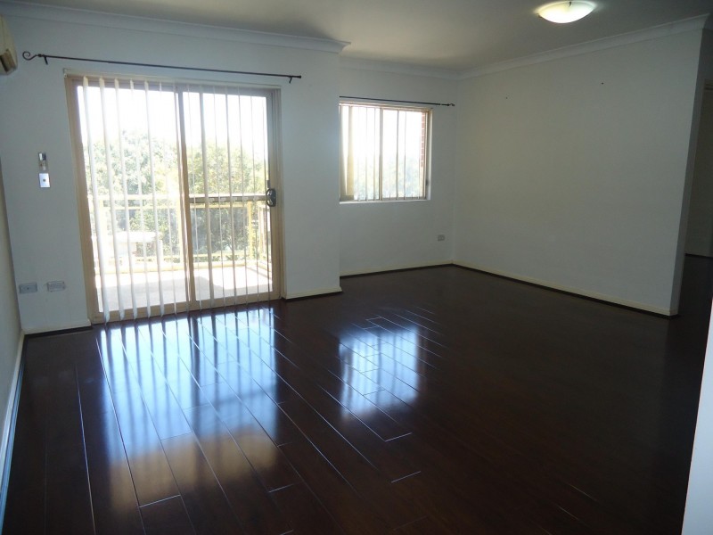 32/2 Wentworth Avenue, Toongabbie NSW 2146