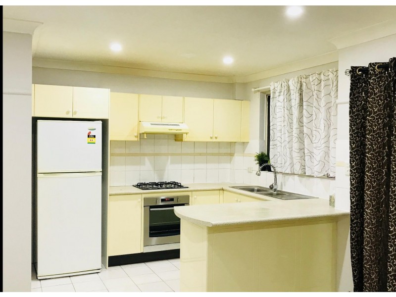 7/64 Fullagar Road, Wentworthville NSW 2145