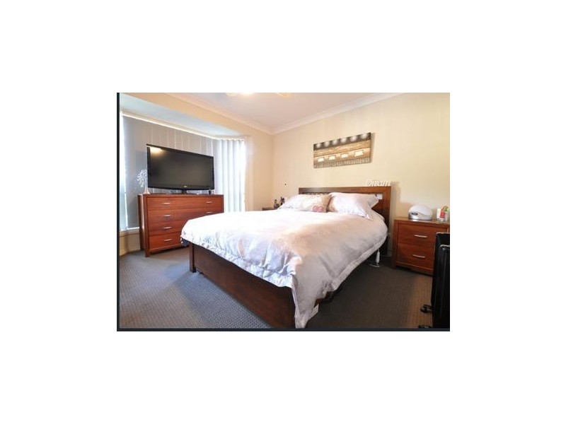 10 Corvus Close, Glenmore Park NSW 2745