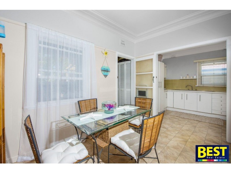 9 Bringelly Avenue, Pendle Hill NSW 2145