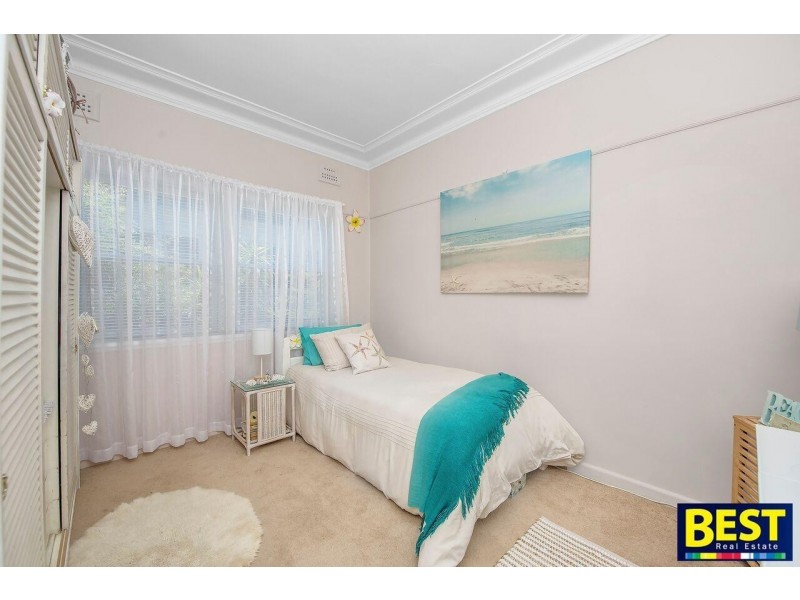 9 Bringelly Avenue, Pendle Hill NSW 2145