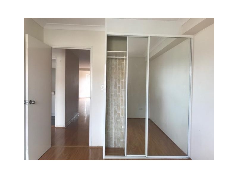 27/503-507 Wentworth Avenue, Toongabbie NSW 2146