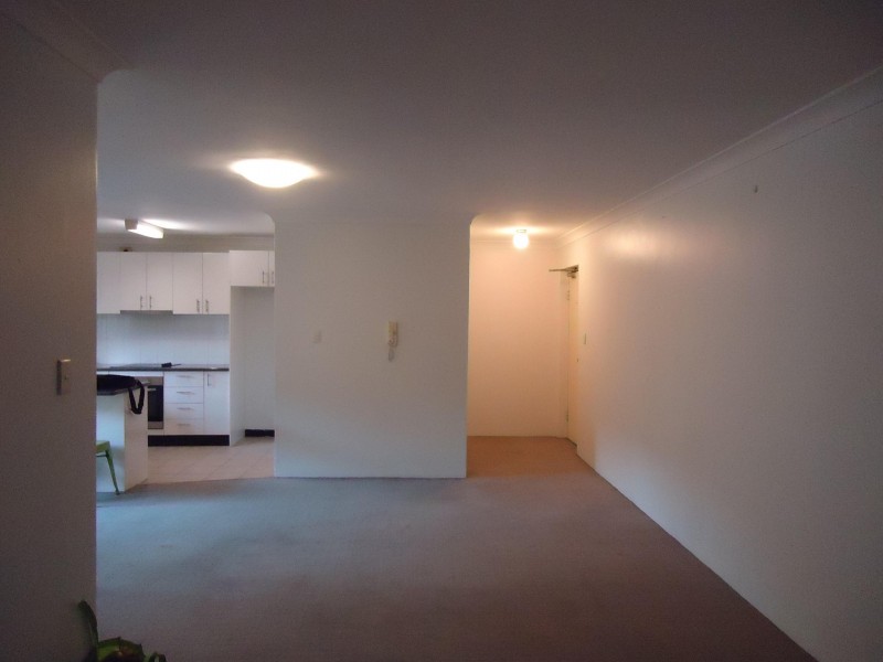 1/107 Lane Street, Wentworthville NSW 2145