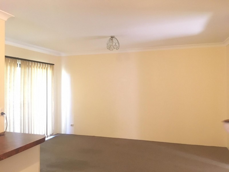 2/37-39 Lane Street, Wentworthville NSW 2145