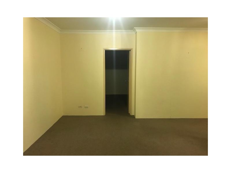 2/37-39 Lane Street, Wentworthville NSW 2145