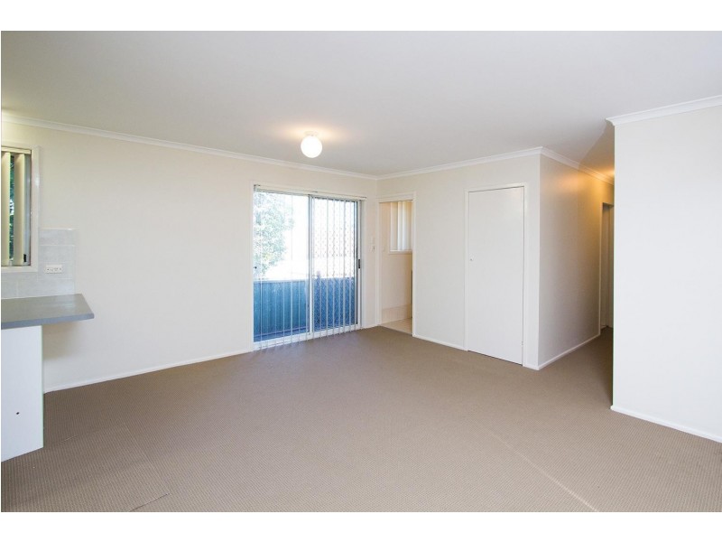 2/57 Oatlands Street, Wentworthville NSW 2145