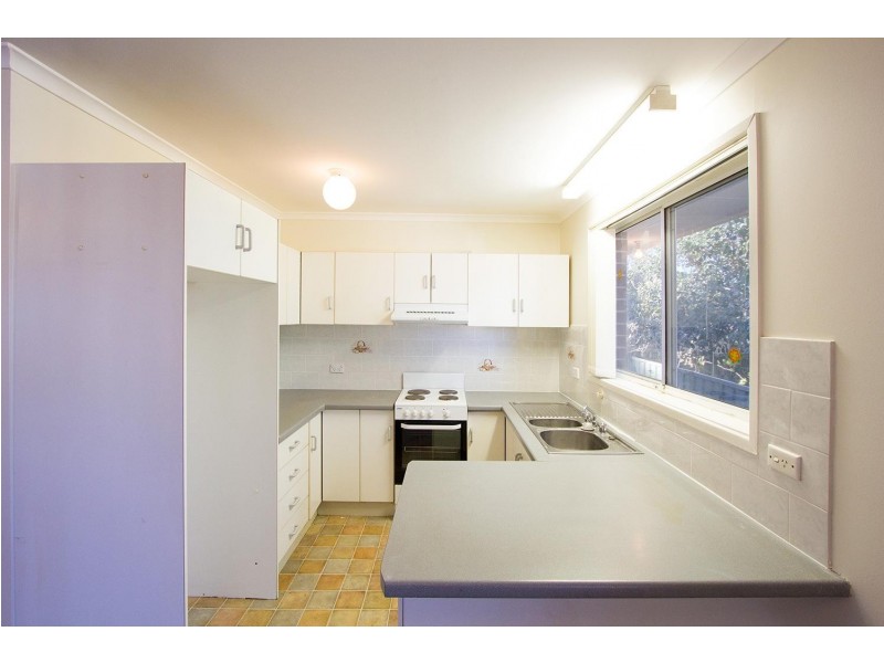 2/57 Oatlands Street, Wentworthville NSW 2145