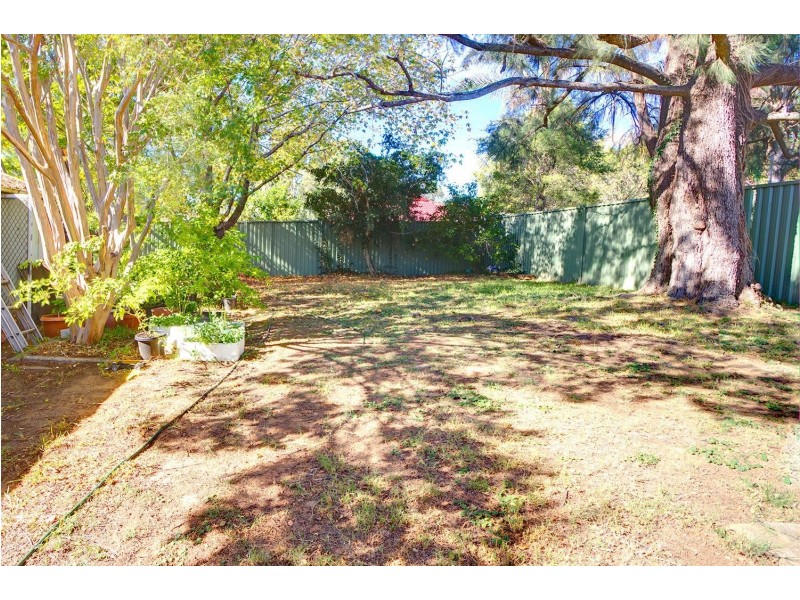 35 Bogalara Road, Old Toongabbie NSW 2146