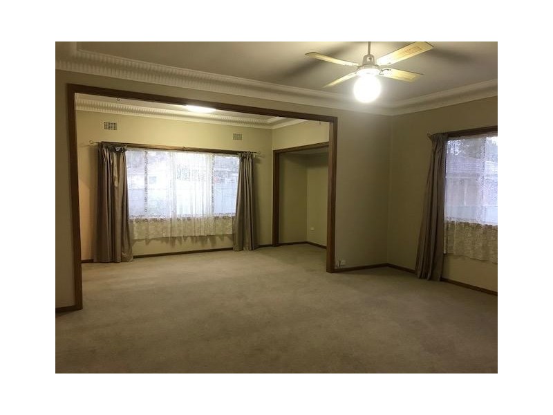 124 Centenary Road, South Wentworthville NSW 2145