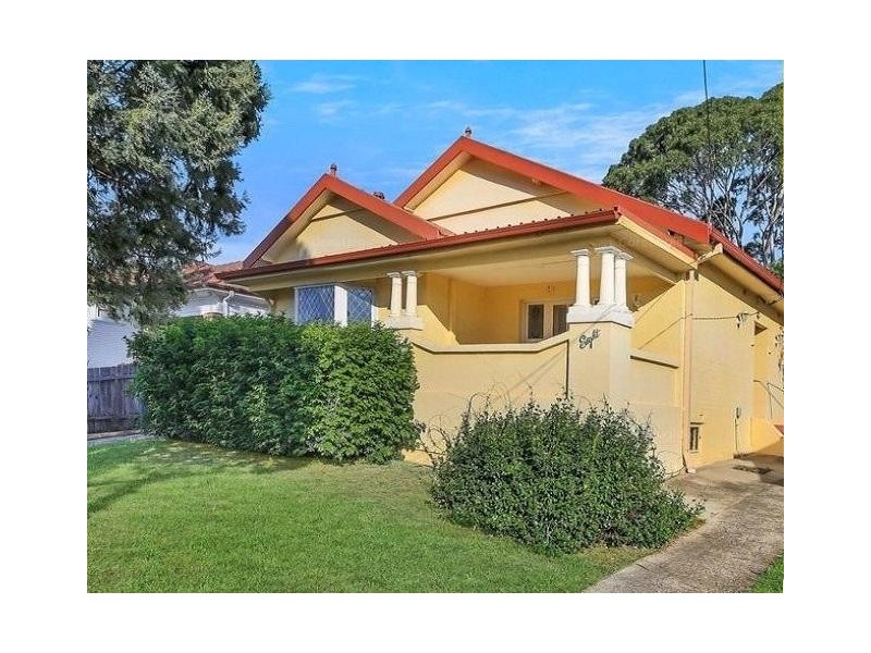 8 Haig Street, Wentworthville NSW 2145