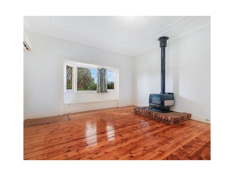 8 Haig Street, Wentworthville NSW 2145