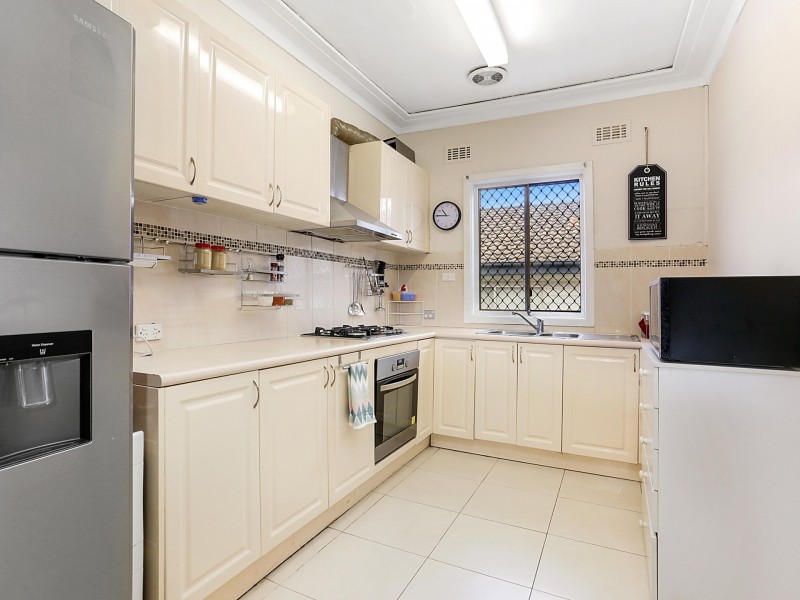 104 Jersey Road, South Wentworthville NSW 2145