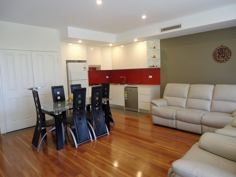 8/29-33 Joyce Street, Pendle Hill NSW 2145