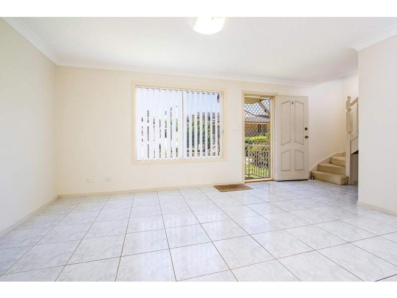 8/38 Marcia Street, Toongabbie NSW 2146