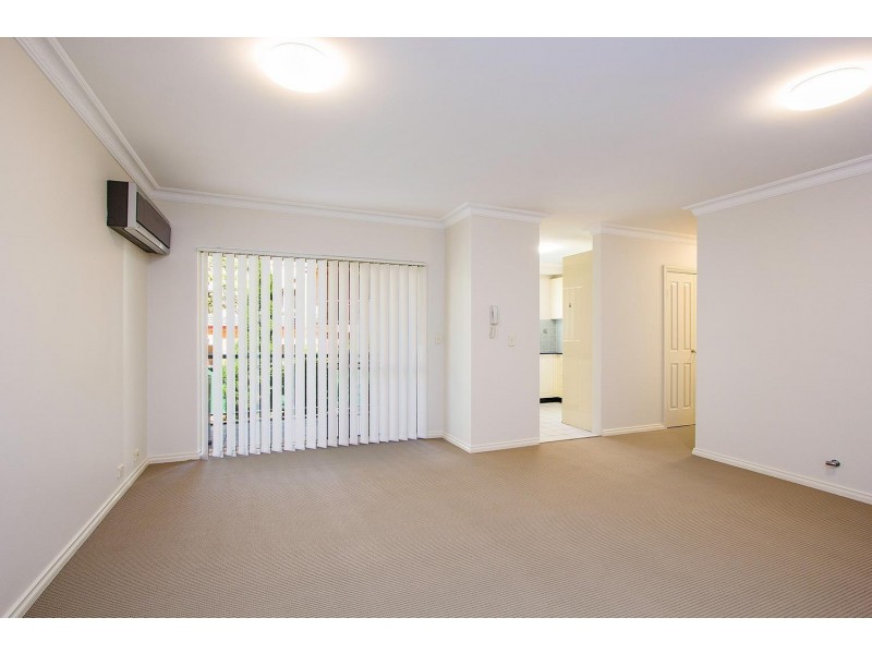 5/27-29 Parkside Lane, Westmead NSW 2145