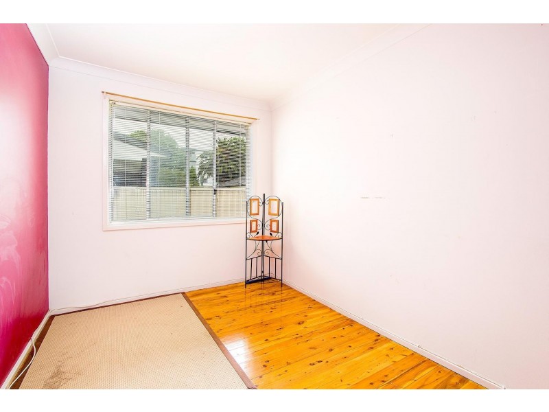 6 Irwin Place, Wentworthville NSW 2145