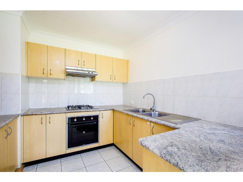 4/149 Toongabbie Road, Toongabbie NSW 2146