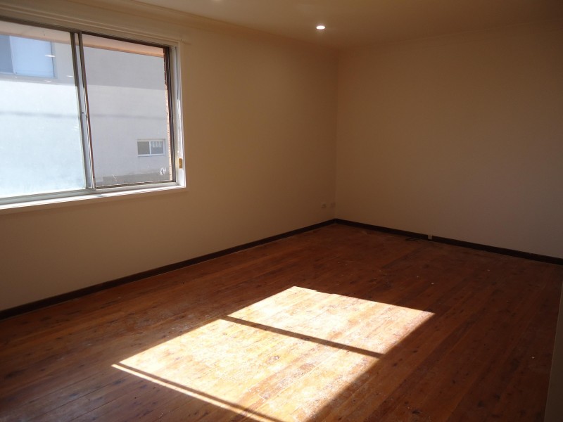 35 Bogalara Road, Old Toongabbie NSW 2146