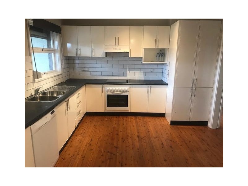 213 Old Windsor Road, Northmead NSW 2152