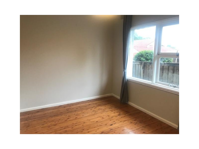 213 Old Windsor Road, Northmead NSW 2152