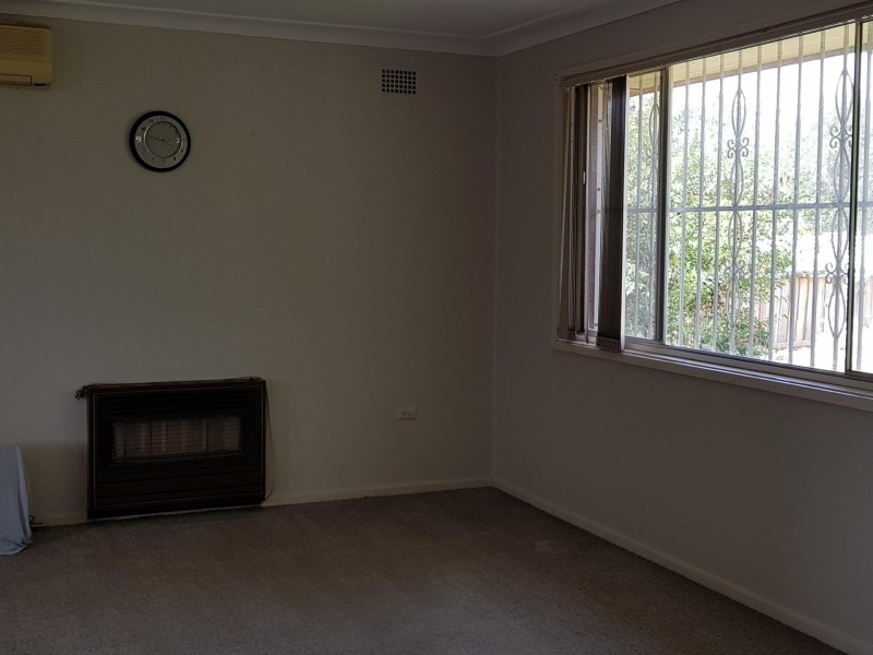 1 Daley Street, Pendle Hill NSW 2145