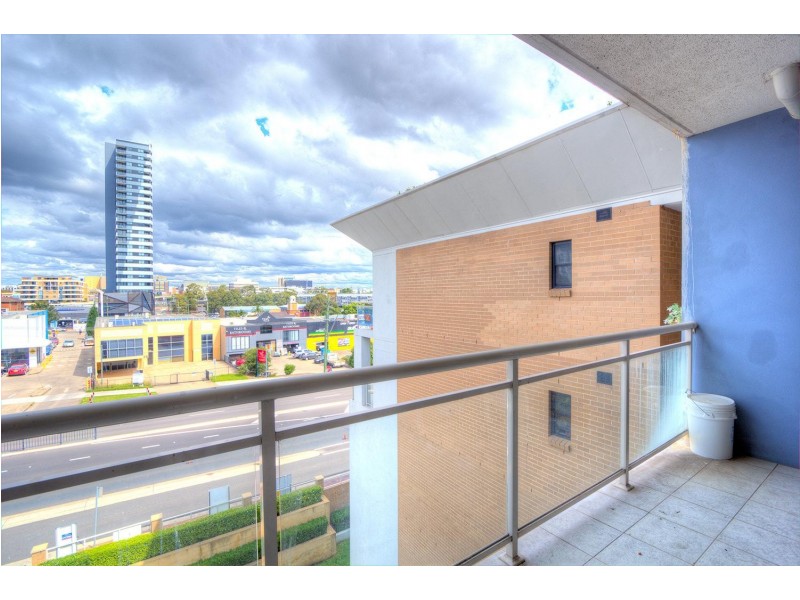 105/21-29 Third Avenue, Blacktown NSW 2148