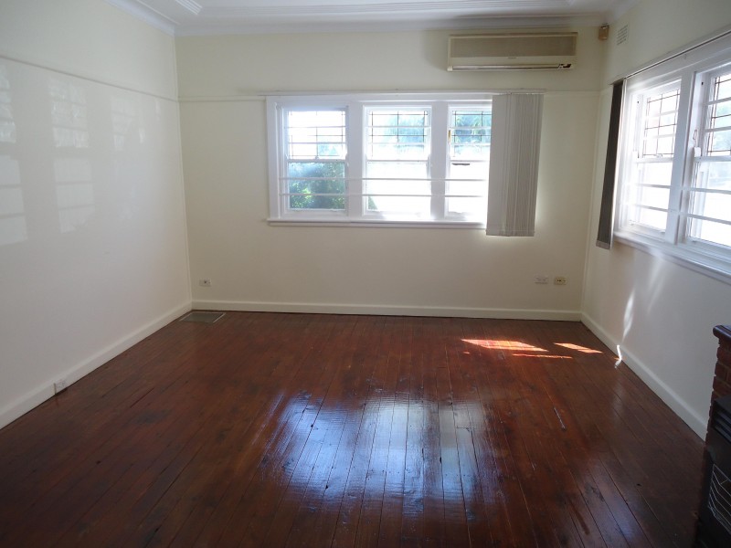 14 Houison Street, Westmead NSW 2145