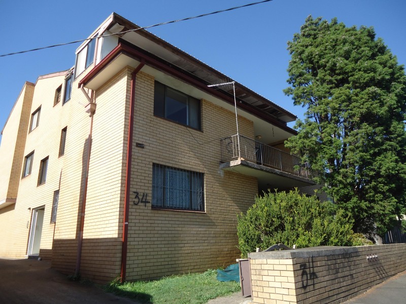 2/34 Albion Street, Harris Park NSW 2150
