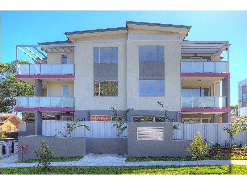 2/38-40 Macklin Street, Pendle Hill NSW 2145
