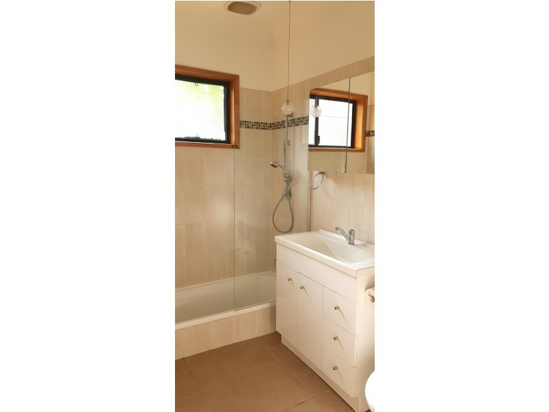 64 Solander Road, Seven Hills NSW 2147