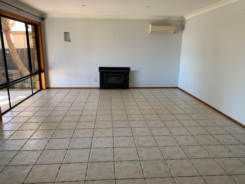 64 Solander Road, Seven Hills NSW 2147